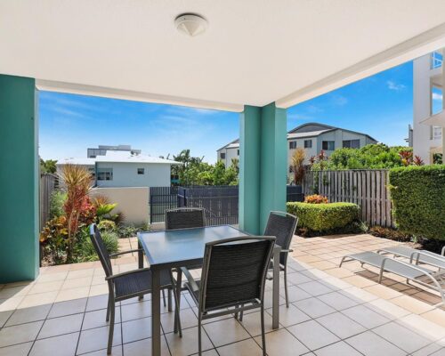 1200-2bed-ground-coolum-accommoation5