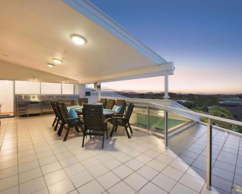 1200-5bed-luxury-coolum-accommodation
