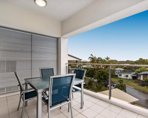1200-5bed-luxury-coolum-accommodation12