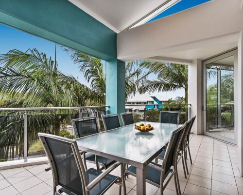 1200-5bed-luxury-coolum-accommodation13
